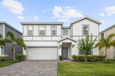 2320 LELANI CIRCLE DAVENPORT FL 33897