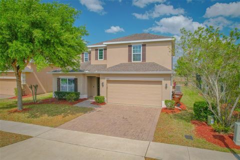 1040 ANDALUSIA LOOP DAVENPORT FL 33837